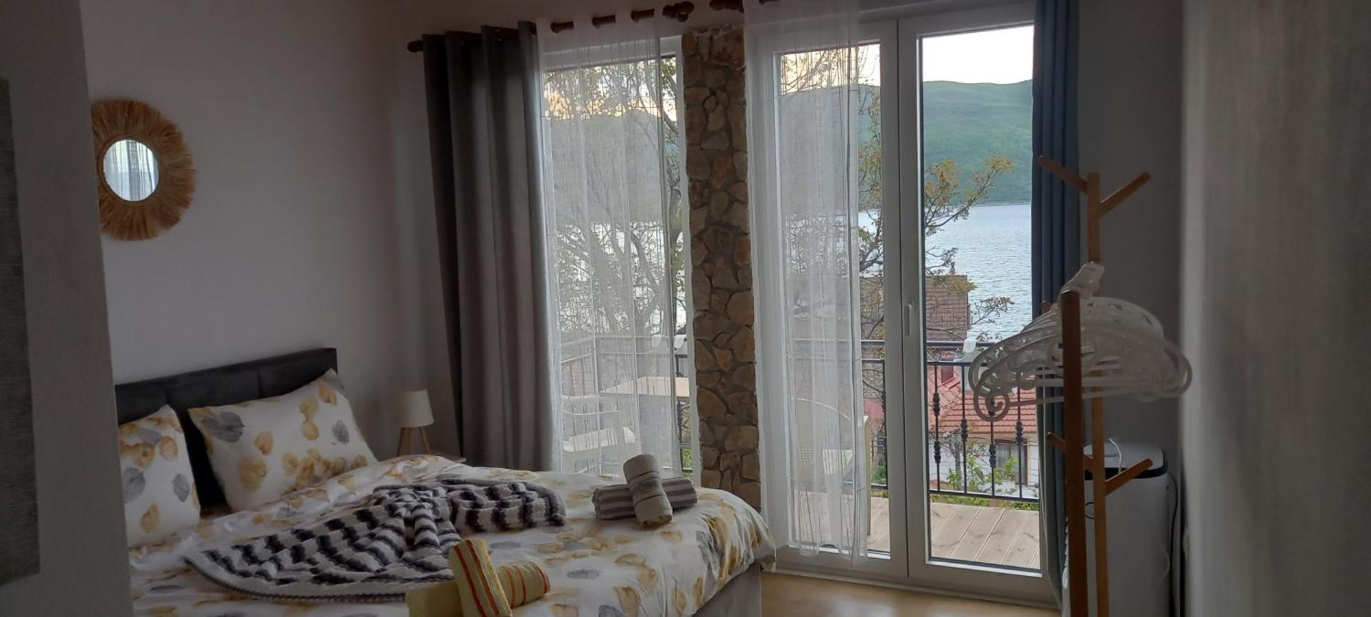 Roleo Guest House Lini Exteriér fotografie