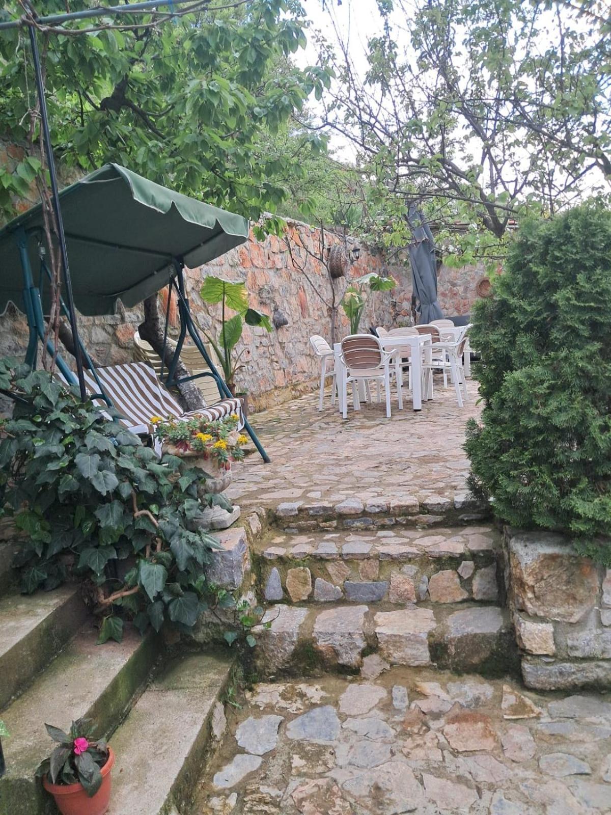 Roleo Guest House Lini Exteriér fotografie