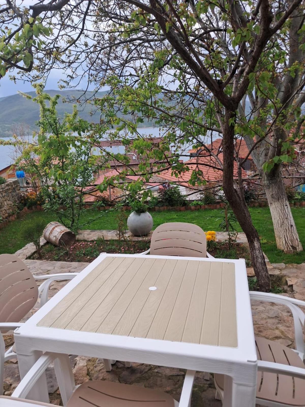 Roleo Guest House Lini Exteriér fotografie